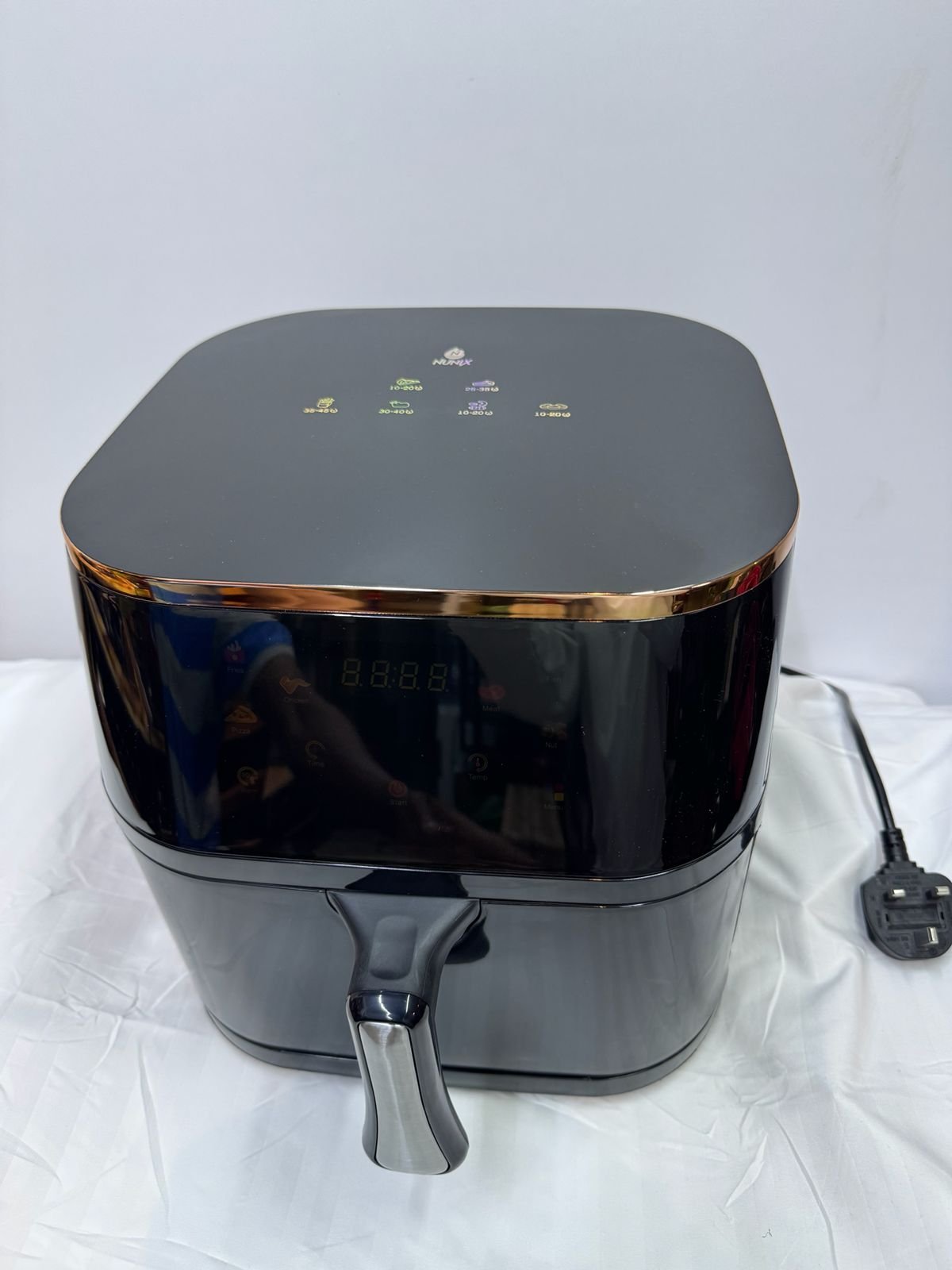 Nunix Air Fryer-Oil Free with Digital Touch Screen 10L