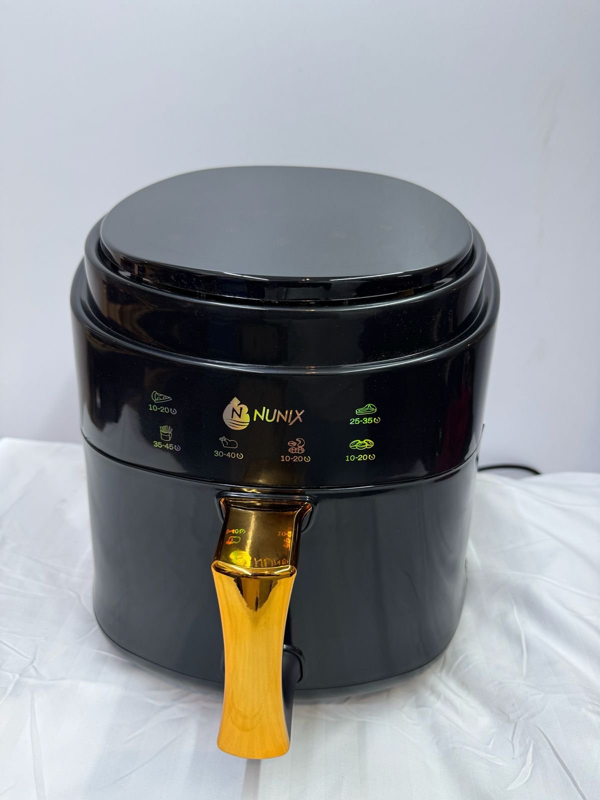 Nunix Air Fryer Oil Free with Digital Touch Screen 8L AF-8