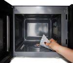 Hisense Microwave 20L Built In HB20M0BX5 - Image 3